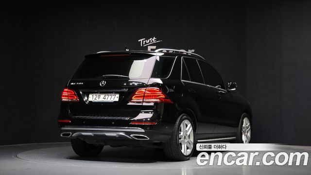 Mercedes-Benz GLE-Class GLE350 d 4MATIC