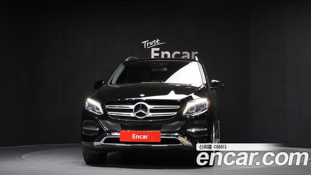 Mercedes-Benz GLE-Class GLE350 d 4MATIC
