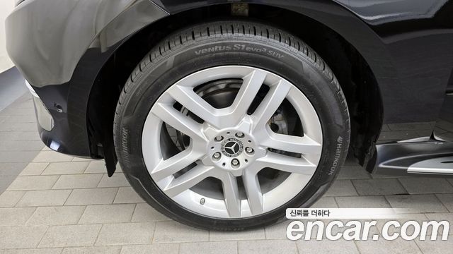 Mercedes-Benz GLE-Class GLE350 d 4MATIC
