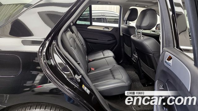 Mercedes-Benz GLE-Class GLE350 d 4MATIC