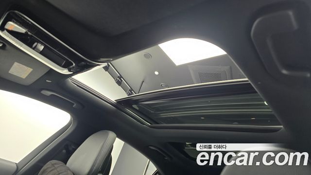 Mercedes-Benz C-Class C200 4MATIC Avantgarde