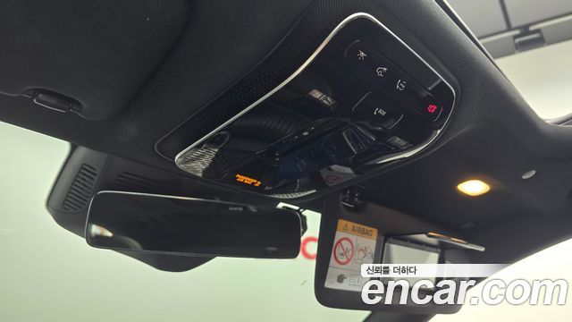 Mercedes-Benz C-Class C200 4MATIC Avantgarde