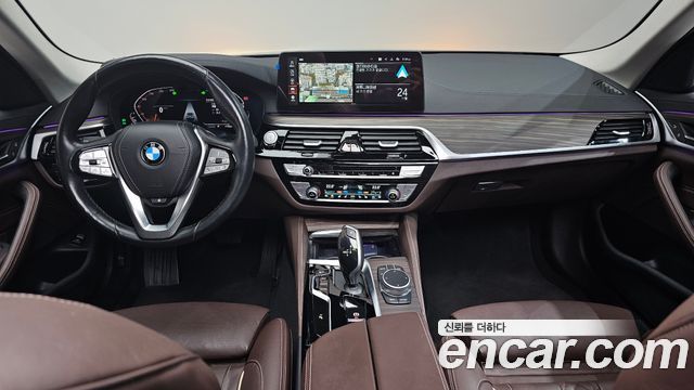 BMW 5-Series 523d xDrive Luxury