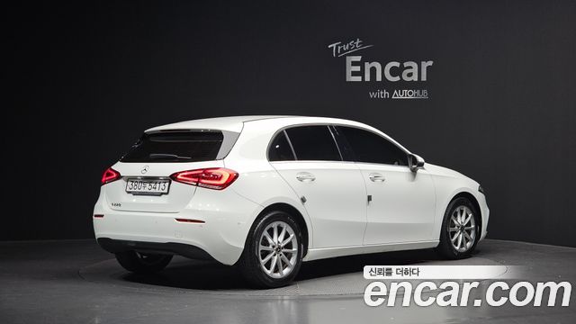 Mercedes-Benz A-Class A220 Hatchback
