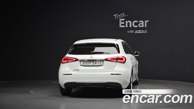 Mercedes-Benz A-Class A220 Hatchback