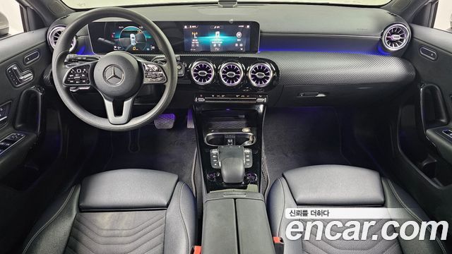 Mercedes-Benz A-Class A220 Hatchback