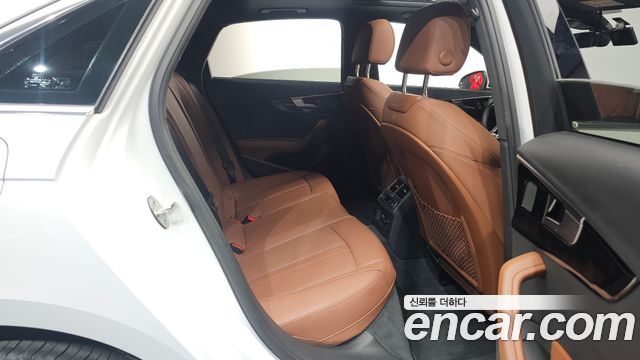 Audi A4 40 TFSI Premium