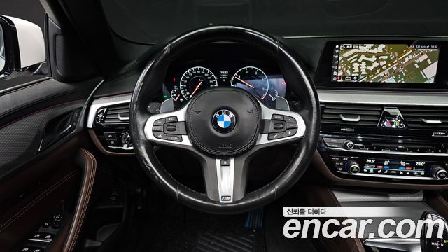 BMW 5-Series 520d M Sport Package Plus