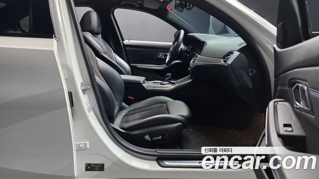BMW 3-Series 320i M Sport