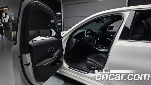 BMW 3-Series 320i M Sport