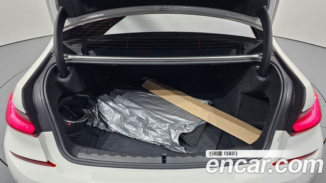 BMW 3-Series 320i M Sport