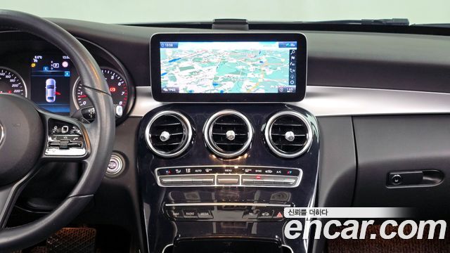 Mercedes-Benz C-Class C200