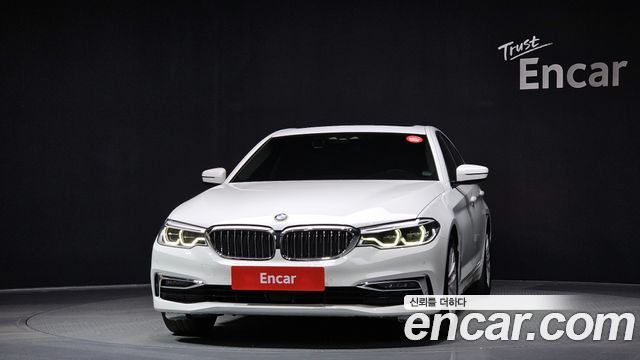 BMW 5-Series 530i xDrive Luxury Plus