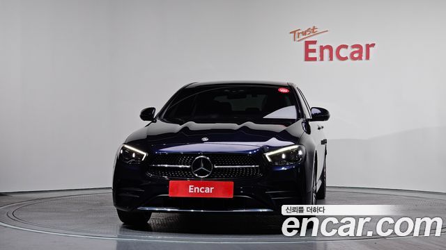 Mercedes-Benz E-Class E350 4MATIC AMG Line