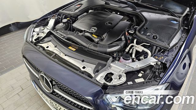 Mercedes-Benz E-Class E350 4MATIC AMG Line