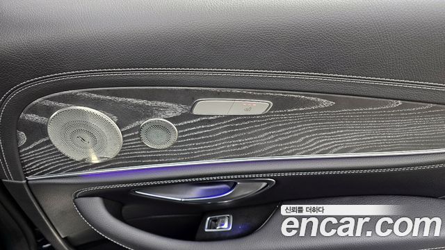 Mercedes-Benz E-Class E350 4MATIC AMG Line