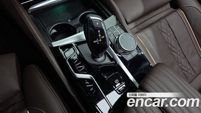 BMW 5-Series 530i M Sport Package
