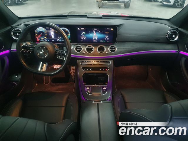 Mercedes-Benz E-Class E220d 4MATIC AMG Line