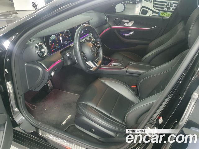 Mercedes-Benz E-Class E220d 4MATIC AMG Line