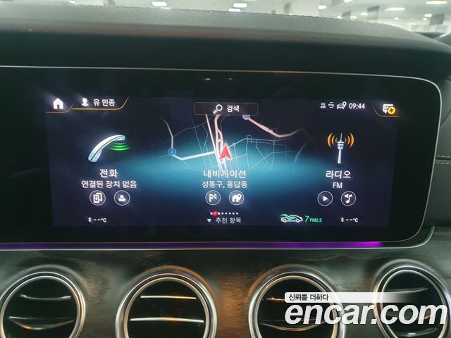 Mercedes-Benz E-Class E220d 4MATIC AMG Line