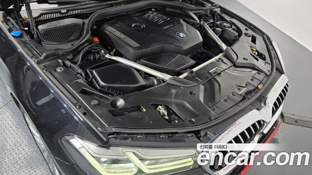 BMW 5-Series 520i Luxury