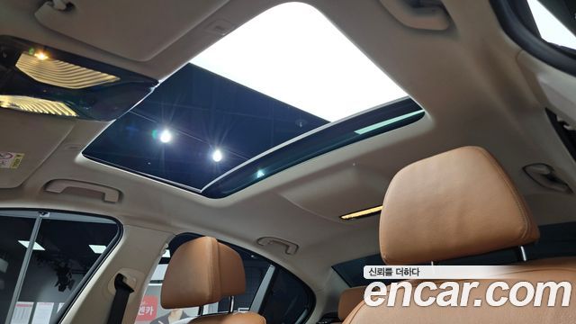 BMW 5-Series 520i Luxury