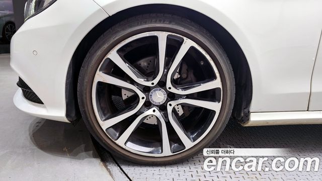 Mercedes-Benz E-Class E220 Bluetec Avantgarde Sport