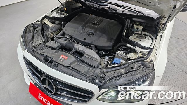 Mercedes-Benz E-Class E220 Bluetec Avantgarde Sport