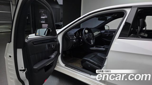 Mercedes-Benz E-Class E220 Bluetec Avantgarde Sport