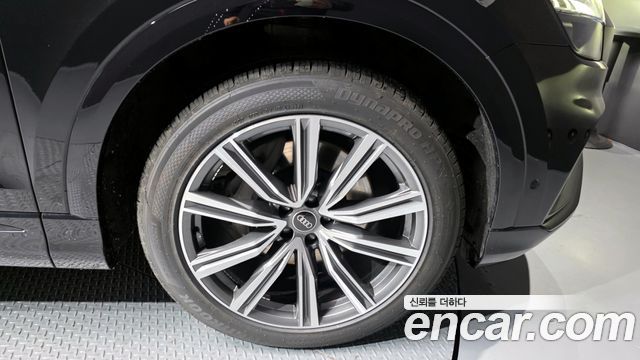 Audi Q8 55 TFSI Quattro Premium