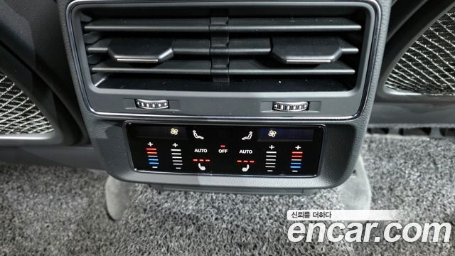 Audi Q8 55 TFSI Quattro Premium