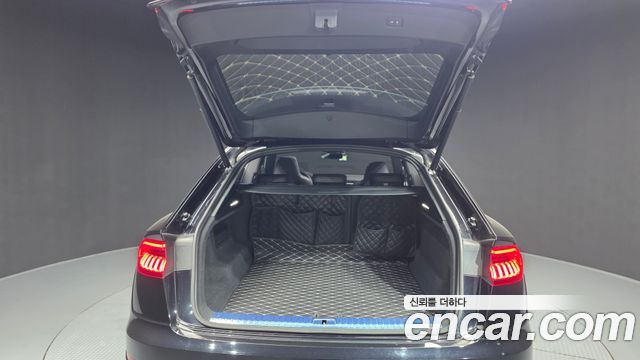 Audi Q8 55 TFSI Quattro Premium
