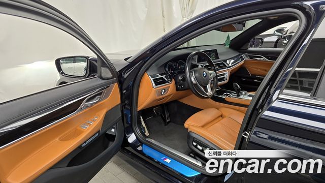 BMW 7-Series 740Li xDrive M Sport Package