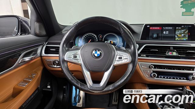 BMW 7-Series 740Li xDrive M Sport Package