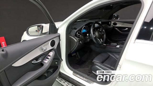 Mercedes-Benz GLC-Class GLC220 d 4MATIC