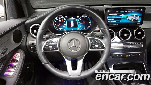 Mercedes-Benz GLC-Class GLC220 d 4MATIC