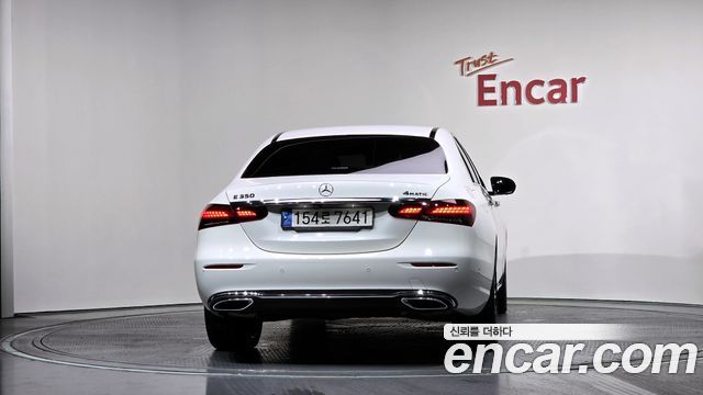 Mercedes-Benz E-Class E350 4MATIC Exclusive