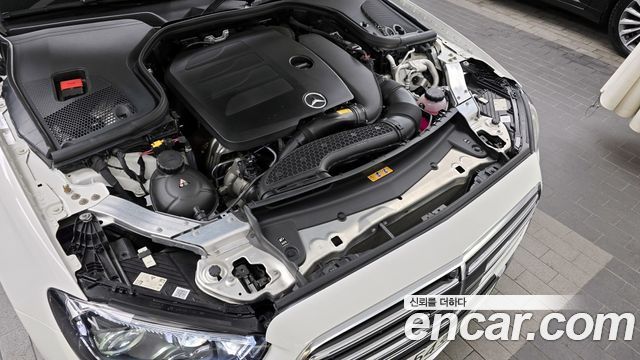 Mercedes-Benz E-Class E350 4MATIC Exclusive