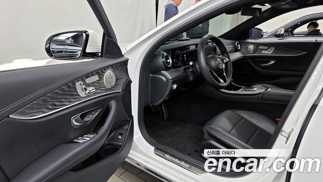 Mercedes-Benz E-Class E350 4MATIC Exclusive