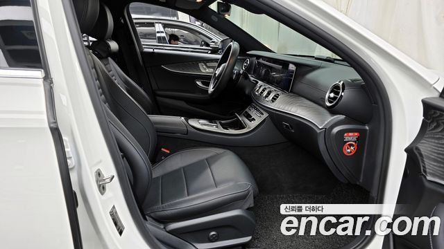 Mercedes-Benz E-Class E350 4MATIC Exclusive