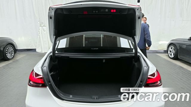 Mercedes-Benz E-Class E350 4MATIC Exclusive