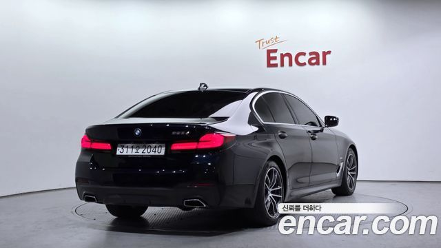 BMW 5-Series 523d M Sport