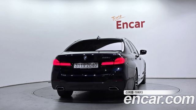 BMW 5-Series 523d M Sport