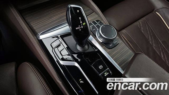 BMW 5-Series 523d M Sport