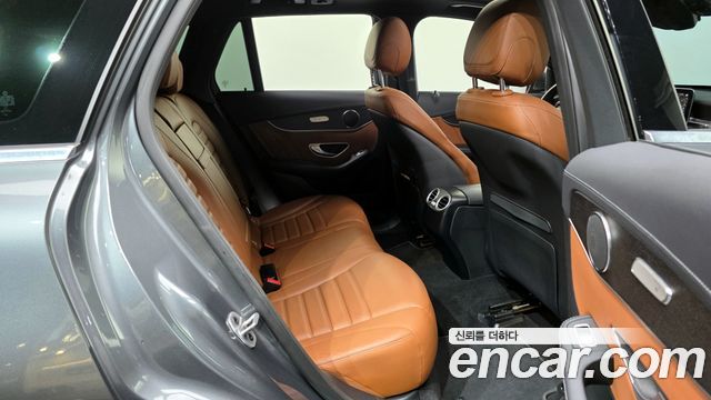 Mercedes-Benz GLC-Class GLC300 4MATIC