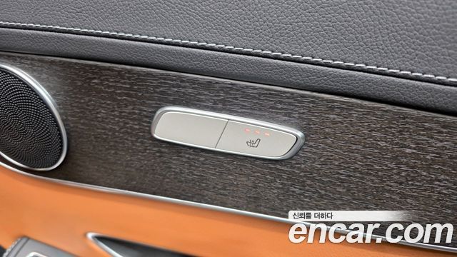 Mercedes-Benz GLC-Class GLC300 4MATIC