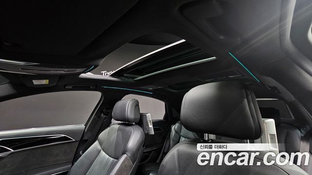 Audi A8 55 TFSI Quattro LWB