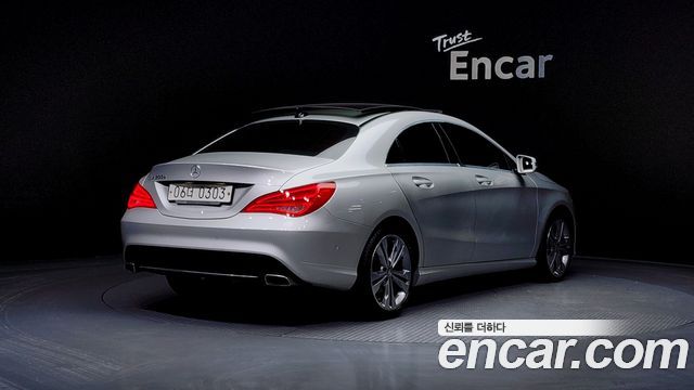 Mercedes-Benz CLA-Class CLA200 d