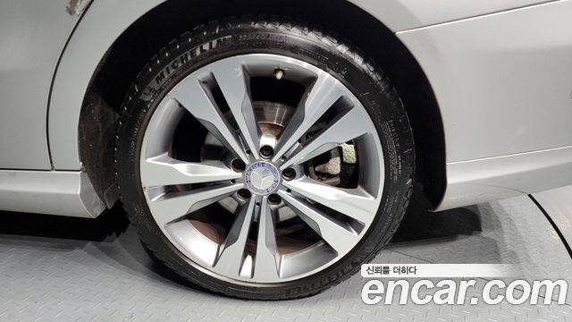 Mercedes-Benz CLA-Class CLA200 d