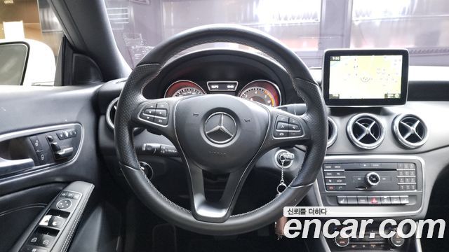 Mercedes-Benz CLA-Class CLA200 d